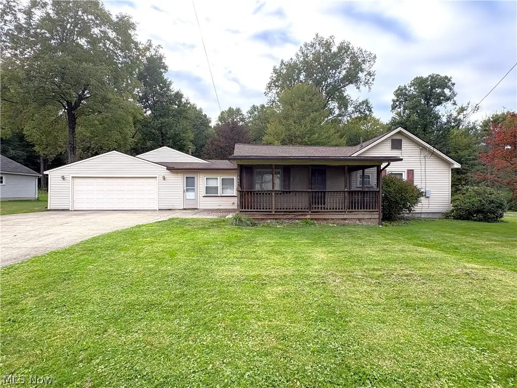 740 Oxford Avenue, Niles, OH 44446 - #1