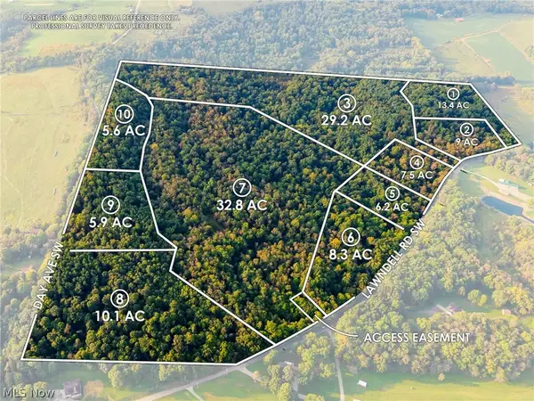 10772 Lawndell Sw Road, Navarre, OH 44608