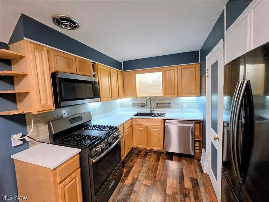 624 Bonnie Brae, Warren, OH 44483 - #2