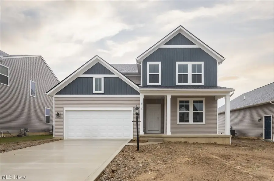 821 Colesbourne Circle, Green, OH 44685 - #2