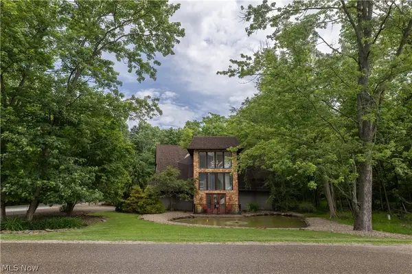 265 Schneiders Crossing Nw Road, Dover, OH 44622