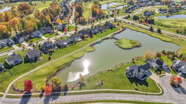 800 Buckingham Drive, LaGrange, OH 44050