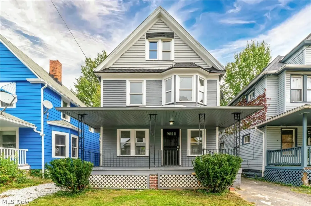 1217 E 113th Street, Cleveland, OH 44108 - #1