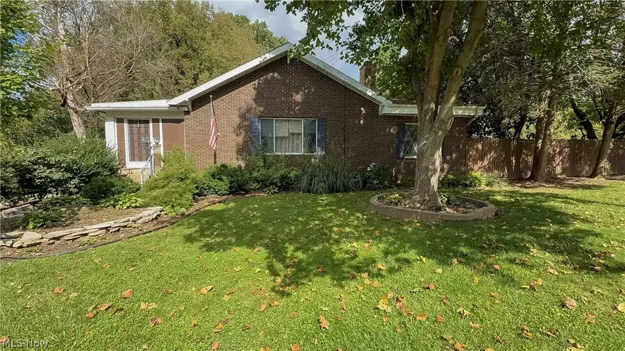 953 Lakeview Drive, Parkersburg, WV 26104 - #2