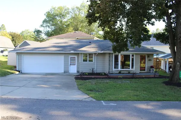 226 Willowwood Drive, Chippewa Lake, OH 44215