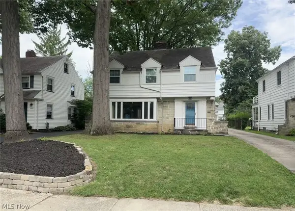 2327 Loyola Road, University Heights, OH 44118