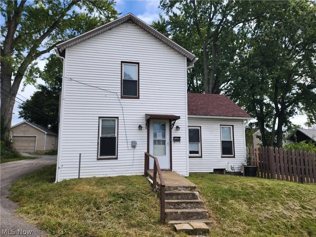 266 W Clark Street, East Palestine, OH 44413 - #1