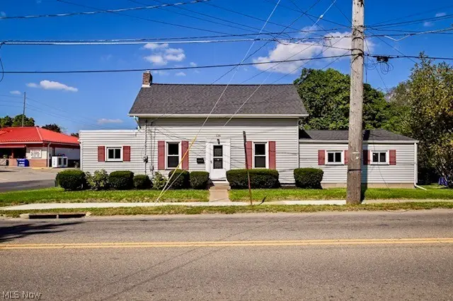 126 Lake Ne Avenue, Massillon, OH 44646 - #2