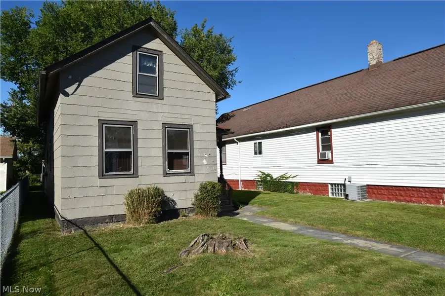 7424 Dudley Avenue, Cleveland, OH 44102 - #3