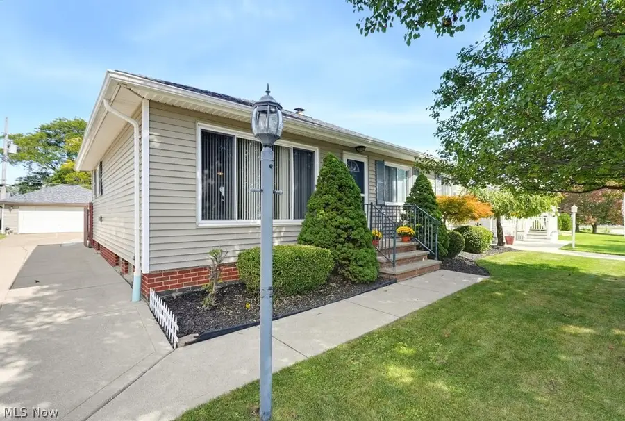 11052 Naomi Drive, Parma, OH 44130 - #3