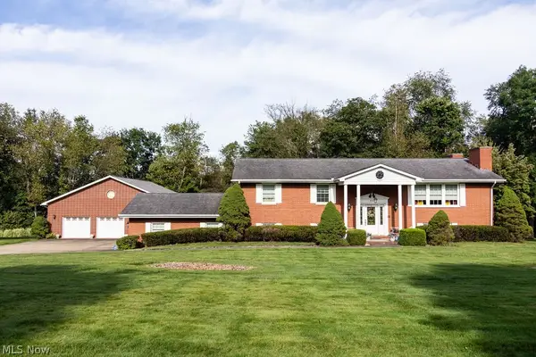 215 Boyce Drive, Chester, WV 26034