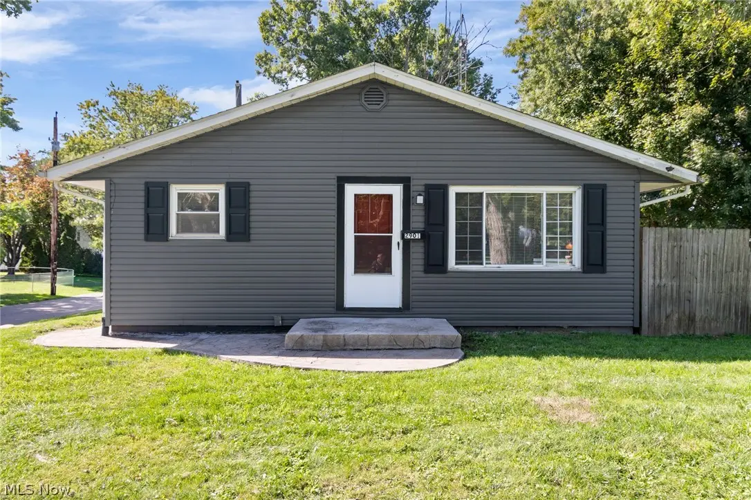 2901 Richmond Ne Avenue, Canton, OH 44705 - #1
