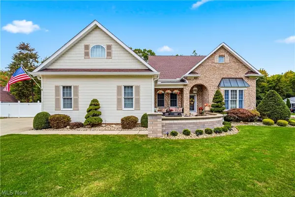 305 W Cedar Street, Jefferson, OH 44047