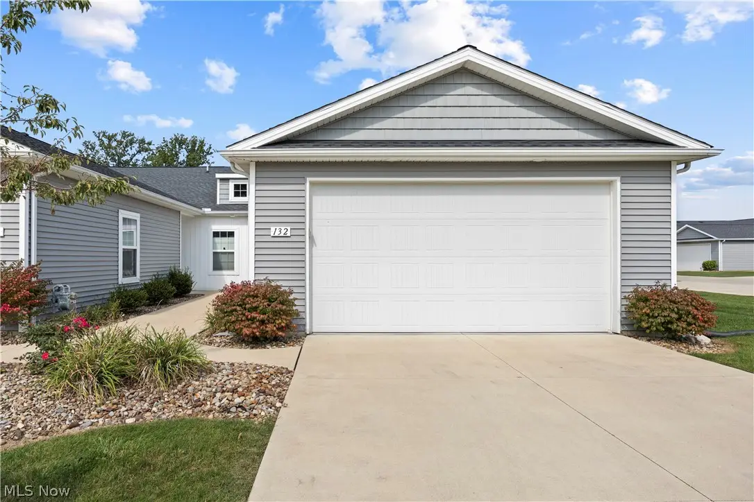 132 Acorn Lane, Elyria, OH 44035 - #1