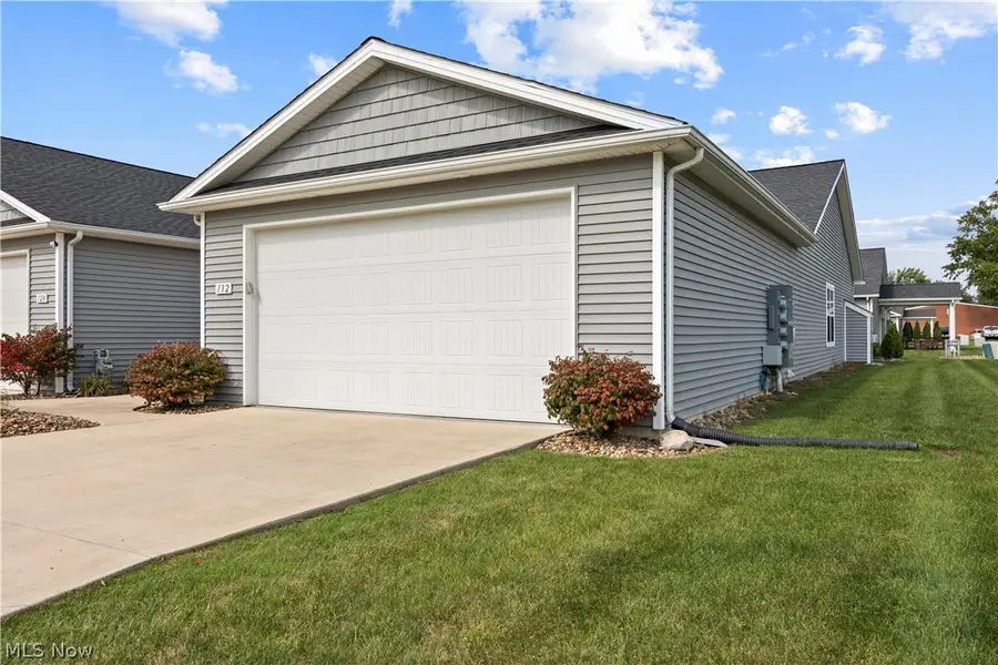 132 Acorn Lane, Elyria, OH 44035 - #2