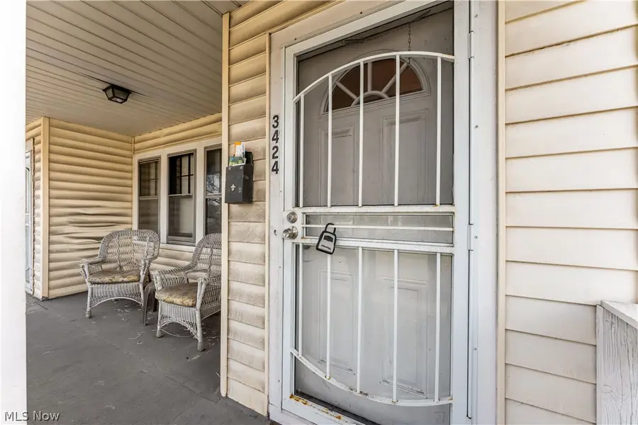 3424 W 117th Street, Cleveland, OH 44111 - #3