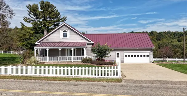 7759 Edie Hill Se Road, Uhrichsville, OH 44683