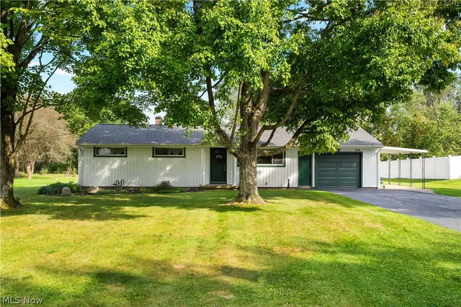 10606 Wilma Ne Avenue, Alliance, OH 44601 - #2