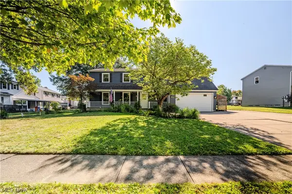 10027 Peachtree Drive, Strongsville, OH 44149