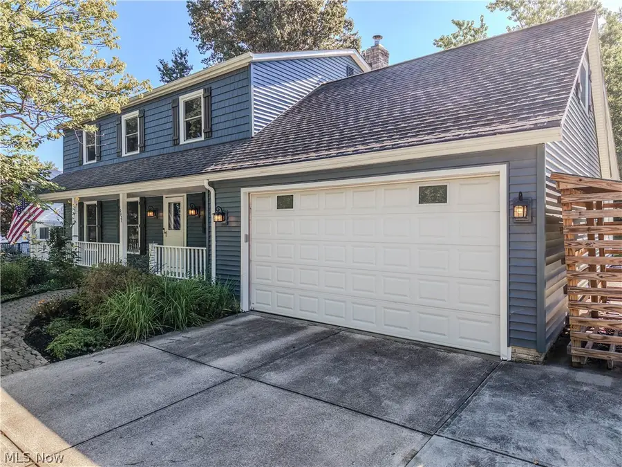 10027 Peachtree Drive, Strongsville, OH 44149 - #2