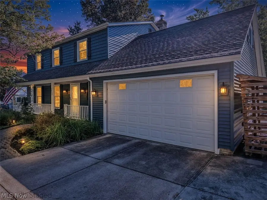 10027 Peachtree Drive, Strongsville, OH 44149 - #3