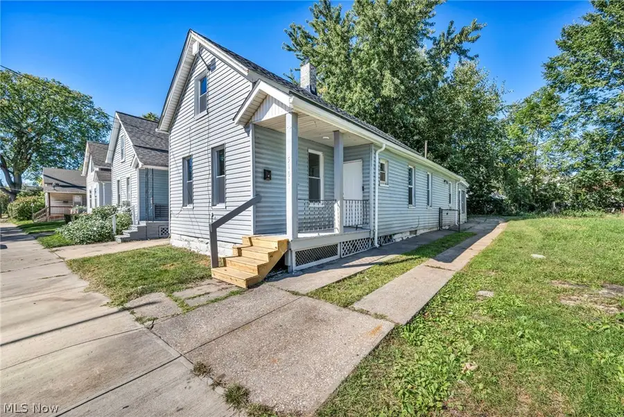 5101 Dalton Avenue, Cleveland, OH 44127 - #3