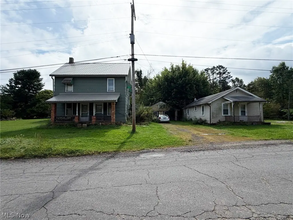 1590 Berger S Street, East Canton, OH 44730 - #1