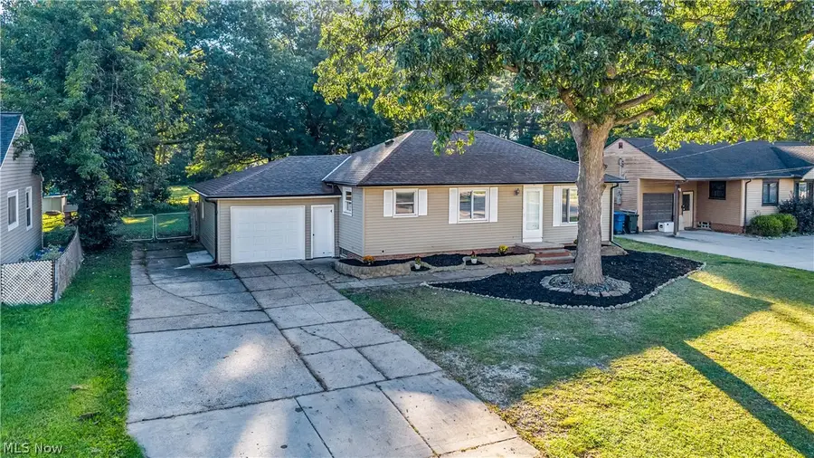 5861 Stearns Road, North Olmsted, OH 44070 - #2