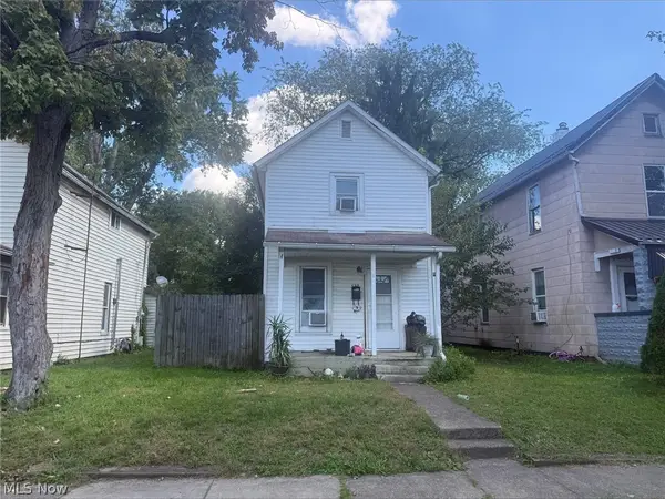 522 S 10th Street, Coshocton, OH 43812
