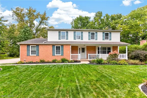 211 Beacon Hill Boulevard, Northfield, OH 44067