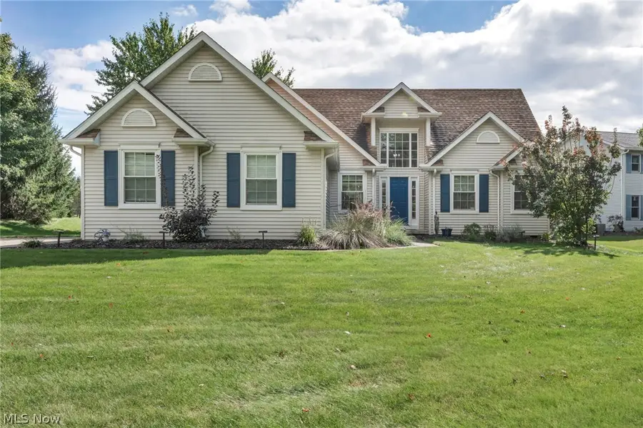 188 W Sturbridge Drive, Medina, OH 44256 - #2