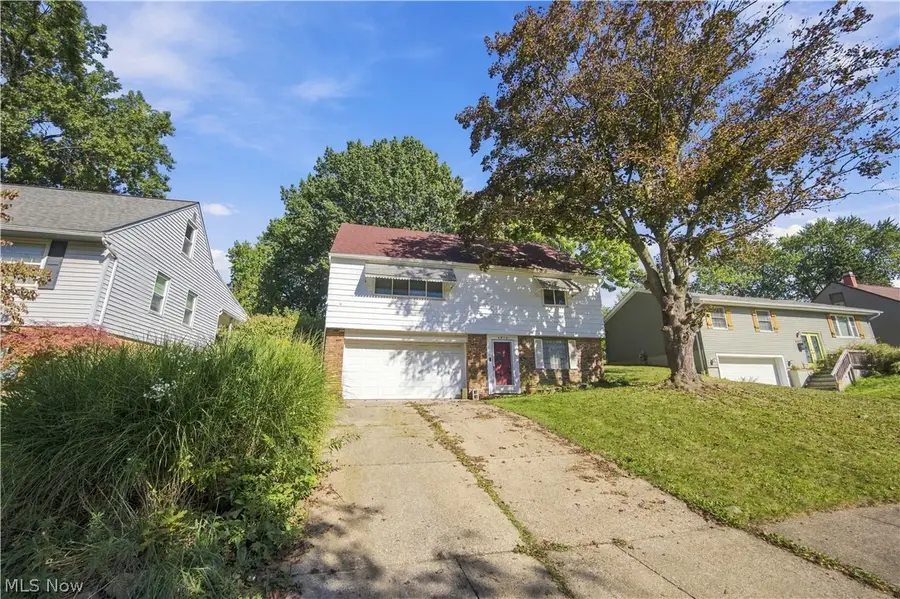 4929 E 81 Street, Garfield Heights, OH 44125 - #2