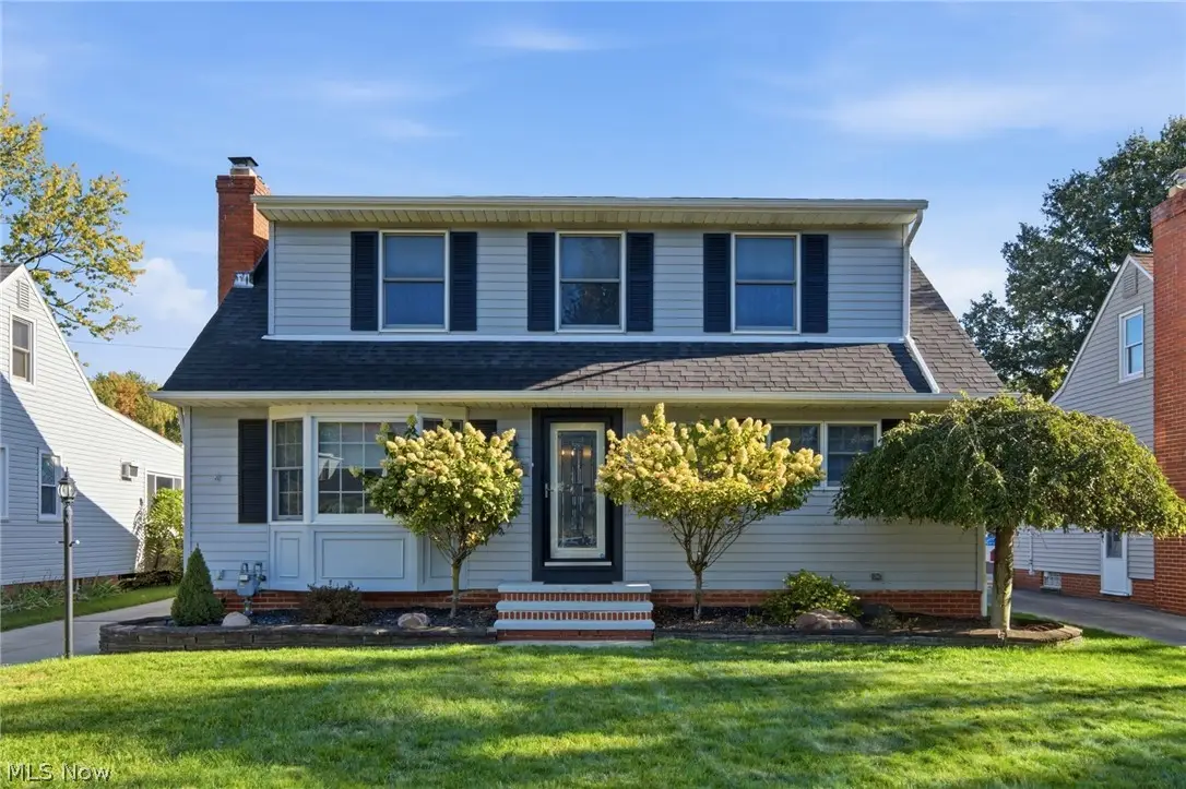 16420 Parklawn Avenue, Middleburg Heights, OH 44130 - #1