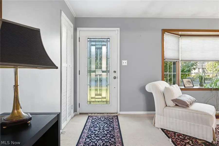 16420 Parklawn Avenue, Middleburg Heights, OH 44130 - #3