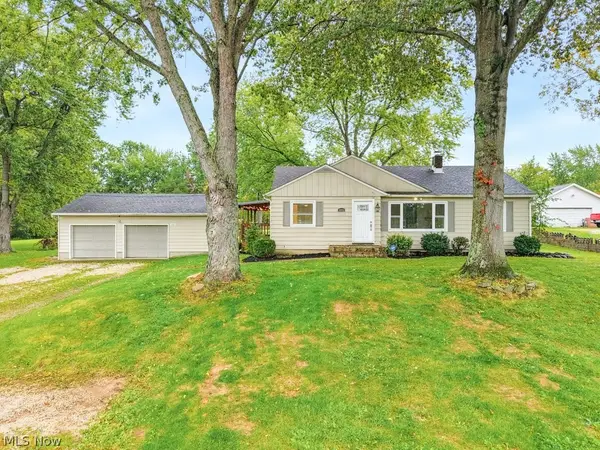 3882 State Route 43, Kent, OH 44240