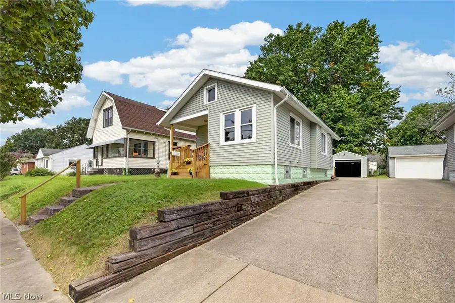 1891 Ford Avenue, Akron, OH 44305 - #3