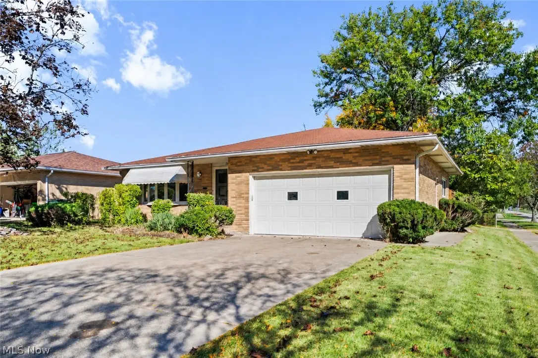 24729 Ronan Road, Bedford Heights, OH 44146 - #1