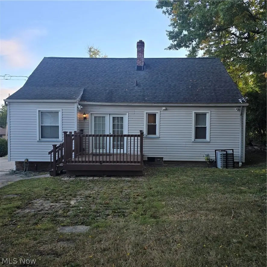 5785 Andover Boulevard, Garfield Heights, OH 44125 - #3