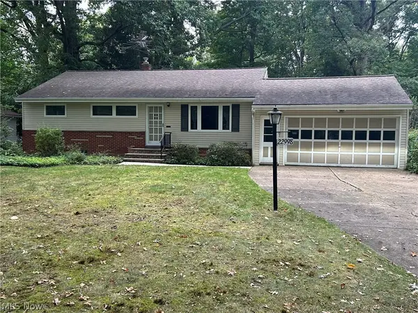 22998 Alexander Road, North Olmsted, OH 44070