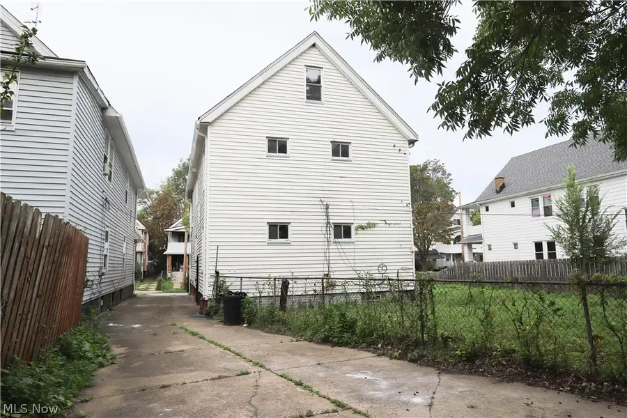 3469 E 118th Street, Cleveland, OH 44120 - #3