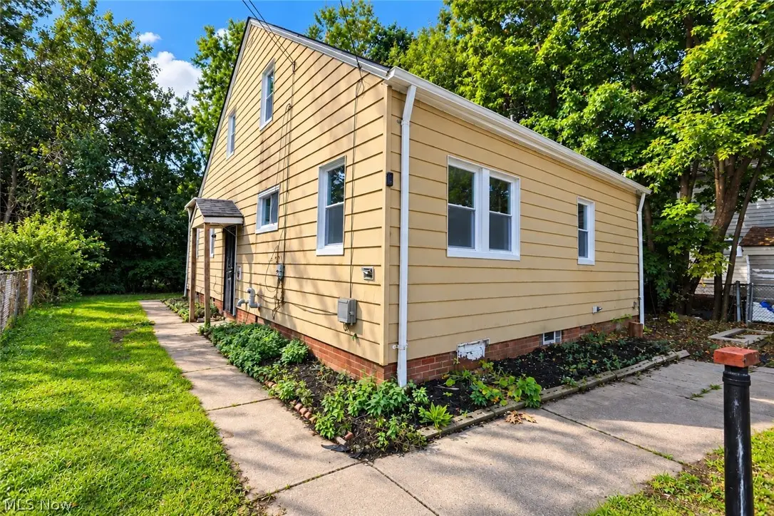 10502 Park Heights Road, Cleveland, OH 44104 - #1