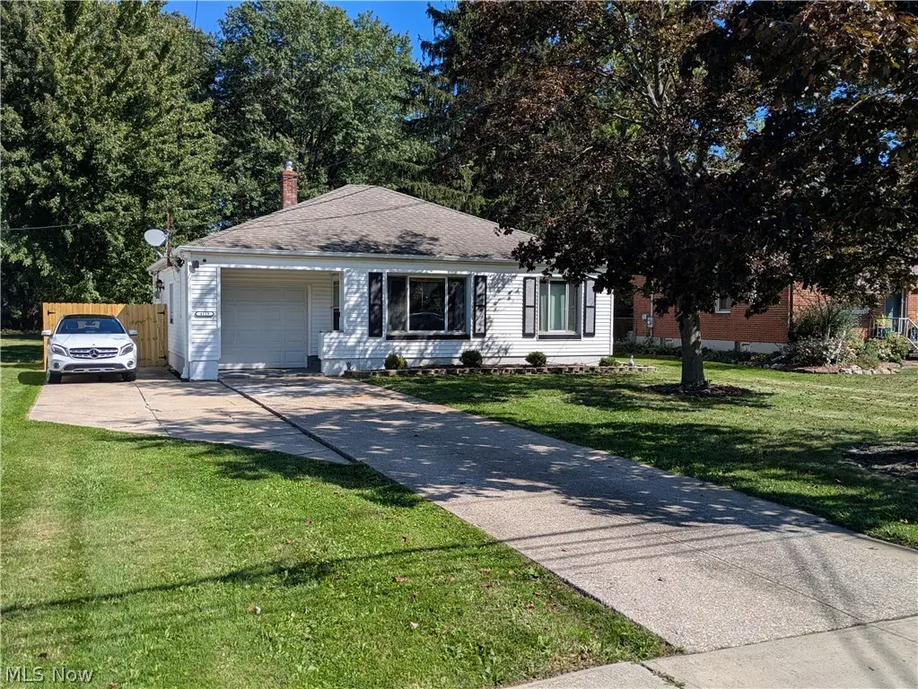 4119 Columbia Road, North Olmsted, OH 44070 - #1