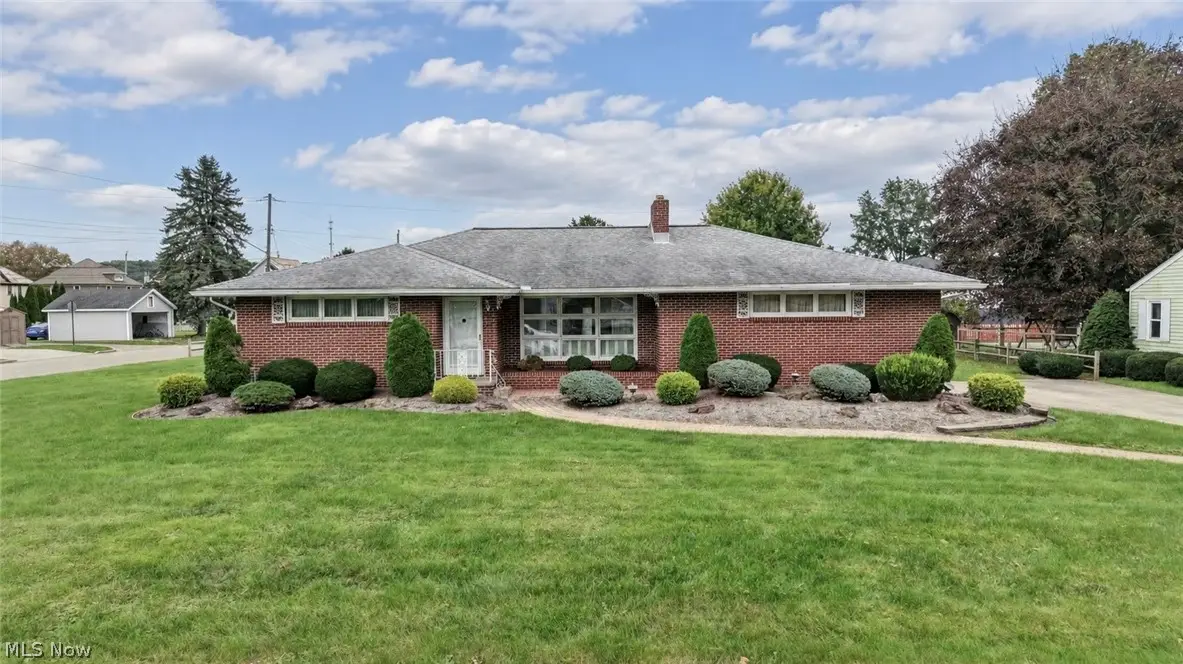 617 Oak Ave Sw, Strasburg, OH 44680 - #1