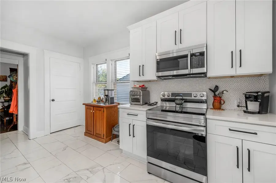 1465 Lakewood Avenue, Lakewood, OH 44107 - #3