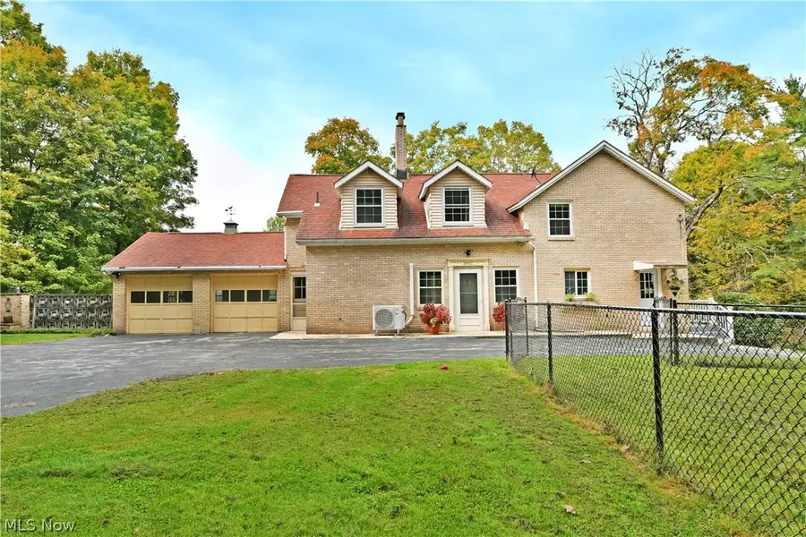 892 Yankee Run Road, Masury, OH 44438 - #2