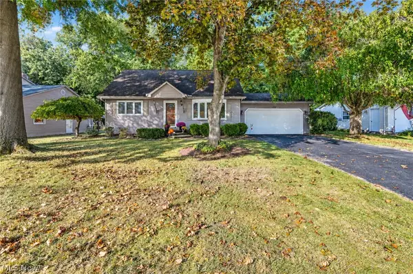2850 Vollmer Drive, Austintown, OH 44511