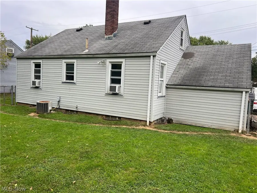 309 Fairlawn Sw Avenue, Massillon, OH 44646 - #2