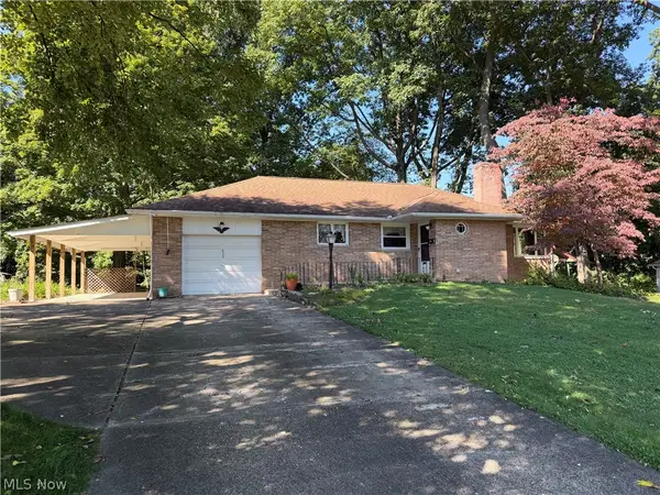 633 Fairview Place, Alliance, OH 44601