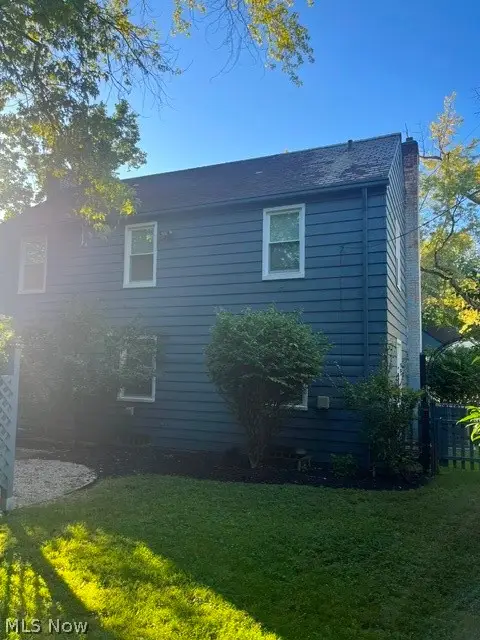 15892 Fenemore Road, East Cleveland, OH 44112 - #2
