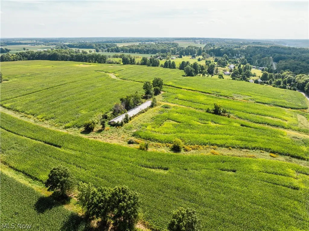 12472 Parmenter Rd, Burbank, OH 44214 - #1